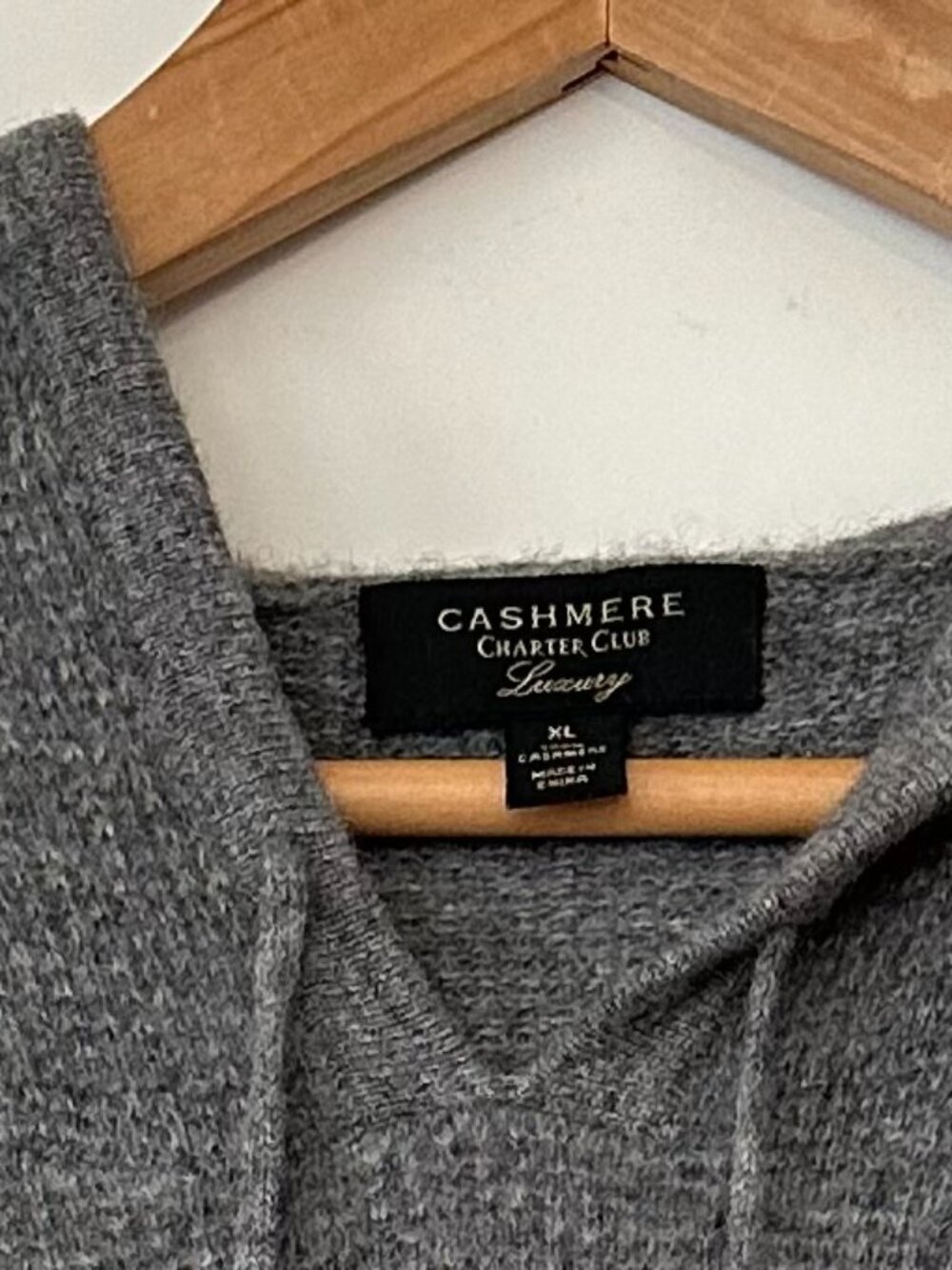 Grey Cashmere Hoodie Sweater - Picture 4 of 4